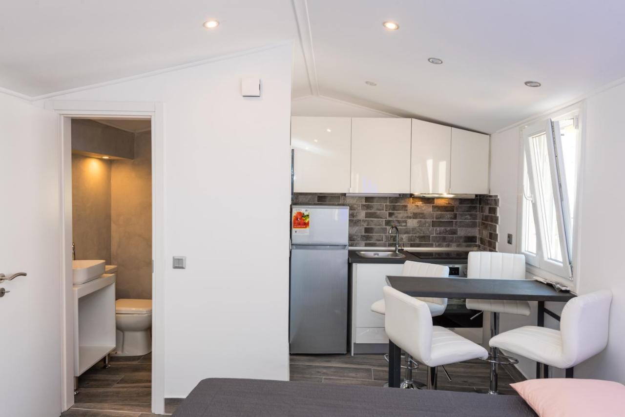 Corfu Downtown Suites Luaran gambar