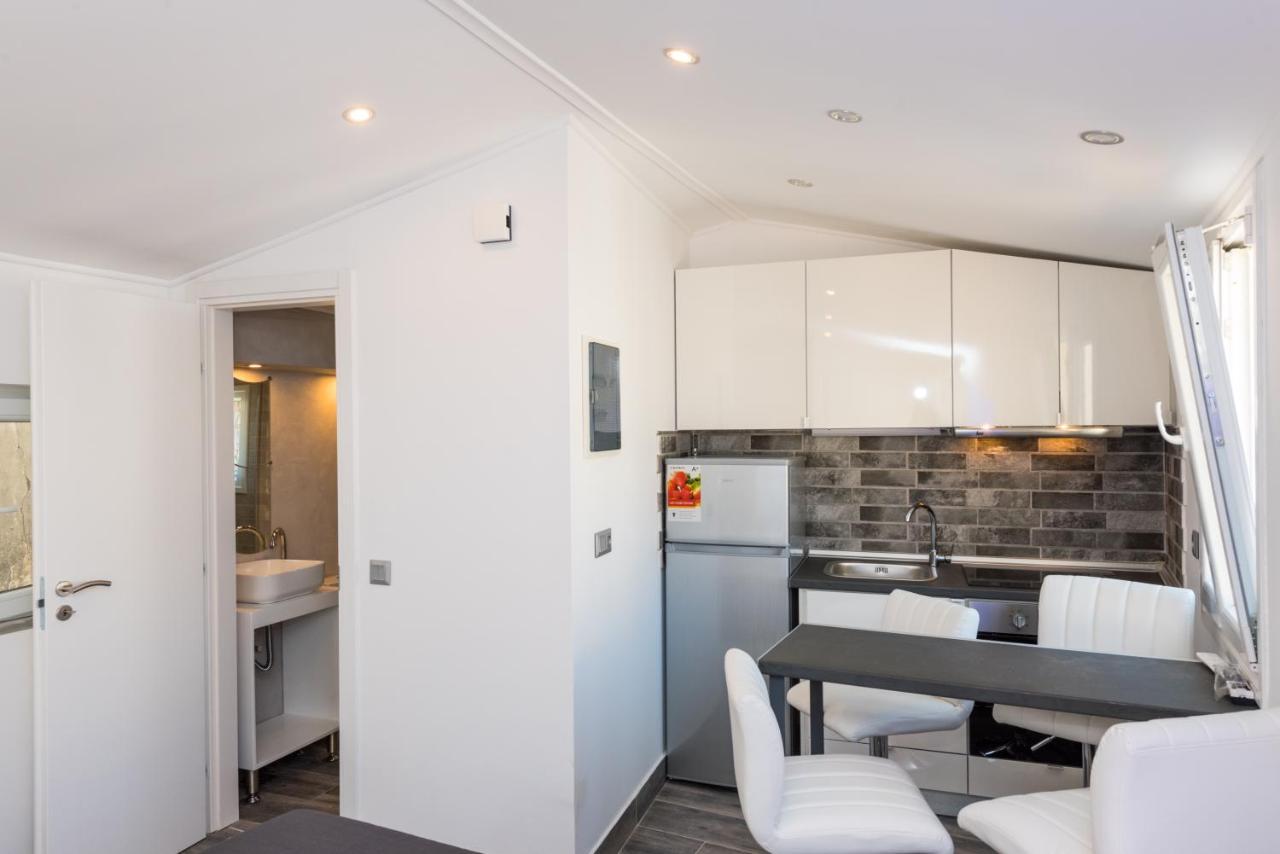 Corfu Downtown Suites Luaran gambar